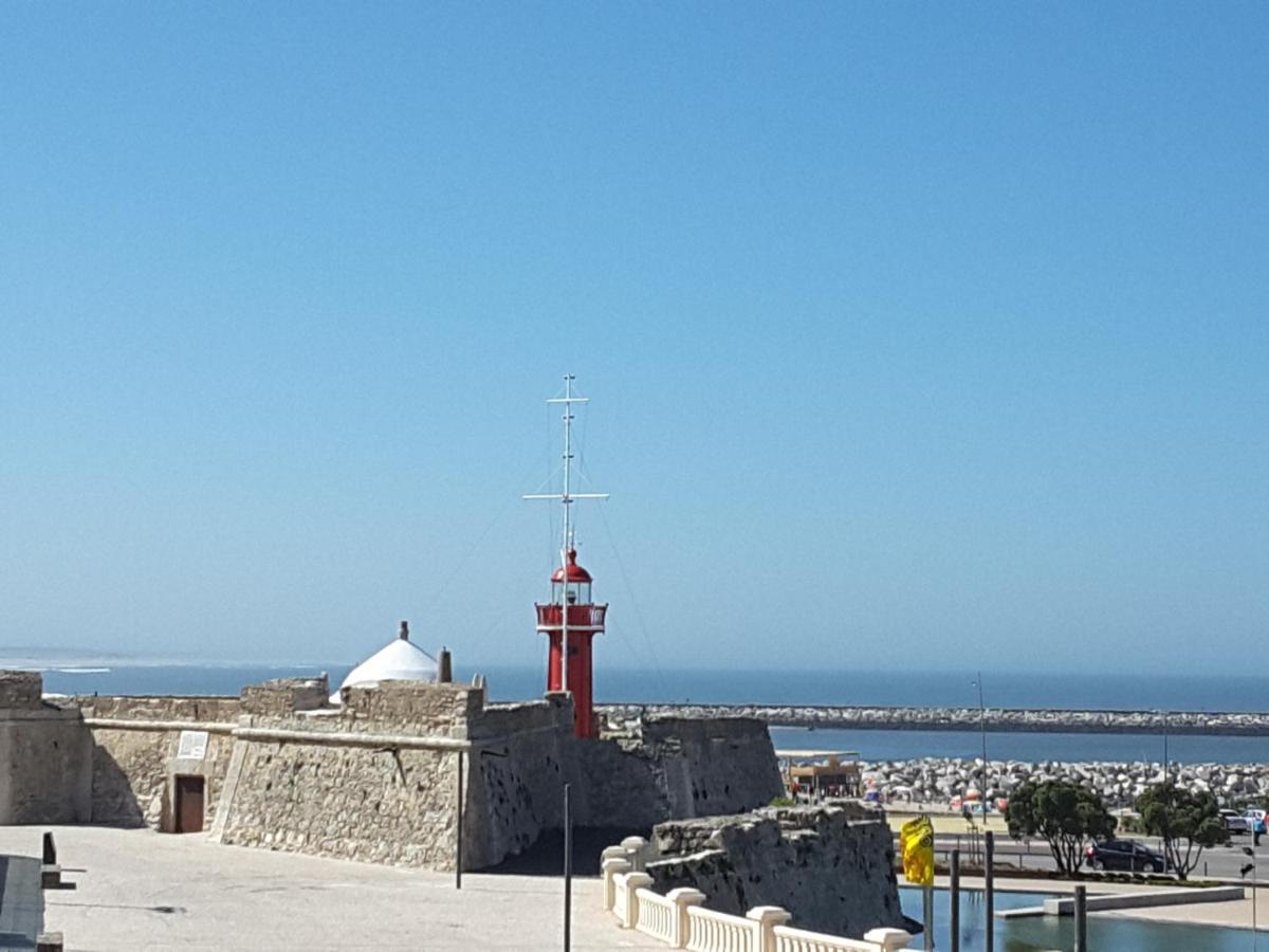 Rua Das Rosas 22/B&B Figueira da Foz Esterno foto