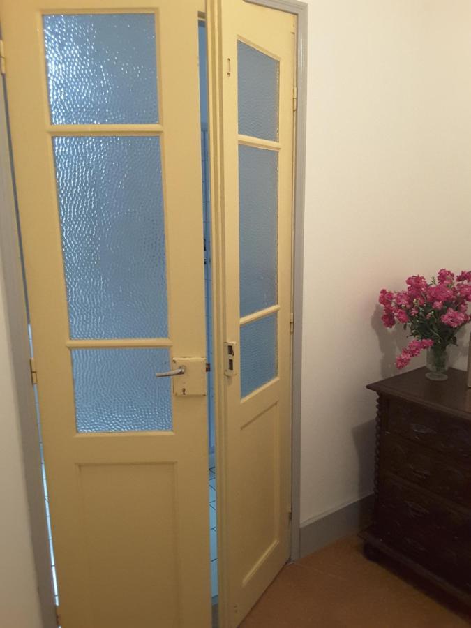 Rua Das Rosas 22/B&B Figueira da Foz Esterno foto